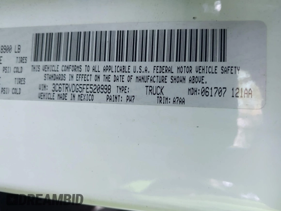 2015 Ram ProMaster Cargo z VIN 3C6TRVDG5FE520998, wystawiony jako IAAI lot #42041239 z przebiegiem 203 263 mil mil oraz . Historia ofert i sprzedaży dostępna na DreamBid. Obrazek 9.