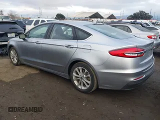 2020 Ford Fusion SE with VIN 3FA6P0LU4LR254714, listed as a IAAI auction lot 41507370 with 40,860 mi miles and . Bid and sale history available at carsss.com. Image 3.