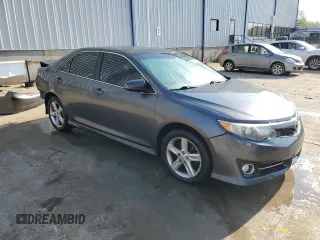 2014 Toyota Camry L with VIN 4T1BF1FK2EU326996, listed as a Copart auction lot 52726135 with 199,098 mi miles and Salvage Title. Bid and sale history available at DreamBid. Image 4.