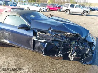 2019 Jaguar F-TYPE P300 with VIN SAJDD5GX3KCK62586, listed as a IAAI auction lot 41921001 with 30,099 mi miles. Bid and sale history available at carsss.com. Image 6.