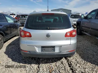2011 Volkswagen Tiguan SE with VIN WVGBV7AX1BW546543, listed as a Copart auction lot 48498065 with 129,728 mi miles and Clean Title. Bid and sale history available at DreamBid. Image 6.