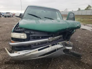 2000 Chevrolet Silverado 1500 LS with VIN 2GCEC19V8Y1349392, listed as a Copart auction lot 88046875 with 0 mi miles and Salvage Title. Bid and sale history available at carsss.com. Image 5.
