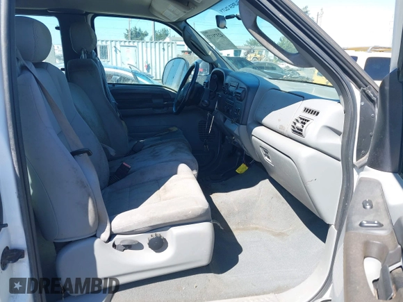 2006 Ford F-250 XL with VIN 1FTSX21536EB96392, listed as a IAAI auction lot 42379372 with 295,341 mi miles and . Bid and sale history available at DreamBid. Image 5.