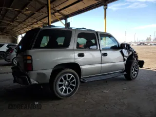 2006 Chevrolet Tahoe LS with VIN 1GNEC13V56R157805, listed as a Copart auction lot 42767595 with 356,062 mi miles and Salvage Title. Bid and sale history available at carsss.com. Image 3.