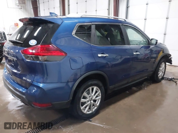 2017 Nissan Rogue SL with VIN 5N1AT2MV2HC857794, listed as a IAAI auction lot 41416670 with 116,554 mi miles. Bid and sale history available at carsss.com. Image 4.