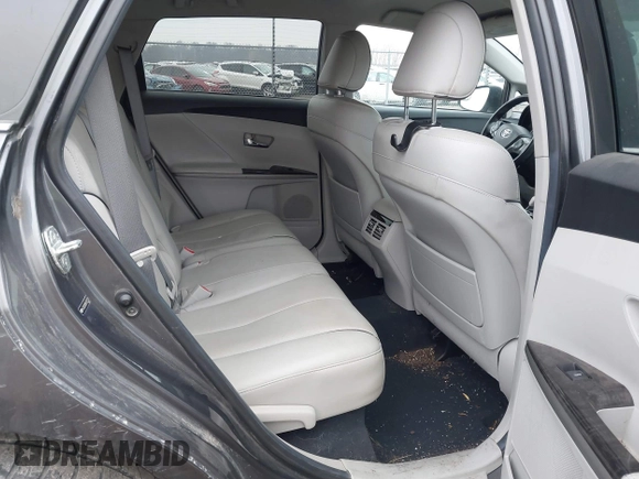 2015 Toyota Venza XLE z VIN 4T3ZK3BB8FU071131, wystawiony jako IAAI lot #41186719 z przebiegiem 131 807 mil mil oraz . Historia ofert i sprzedaży dostępna na DreamBid. Obrazek 8.