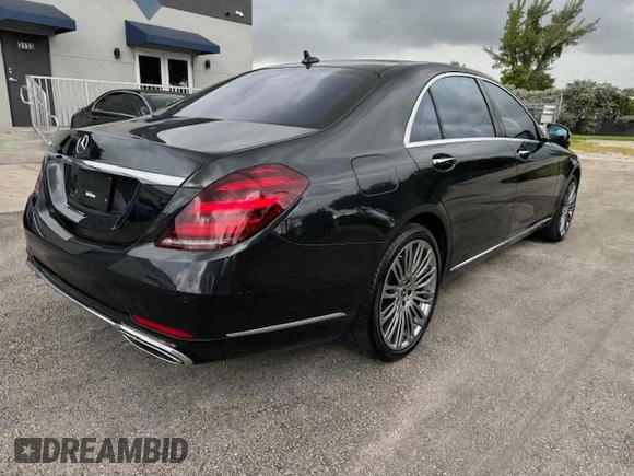 2020 Mercedes-Benz S-Class S 560 with VIN W1KUG8DB7LA559539, listed as a Copart auction lot 85827794 with 26,014 mi miles and Non Repairable. Bid and sale history available at carsss.com. Image 3.