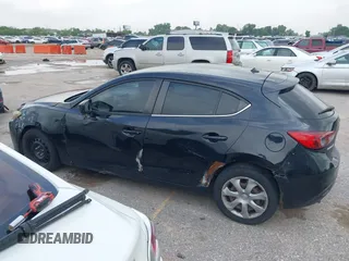 2014 Mazda 3 i Sport with VIN JM1BM1K70E1194298, listed as a IAAI auction lot 42048040 with 232,972 mi miles and . Bid and sale history available at carsss.com. Image 14.