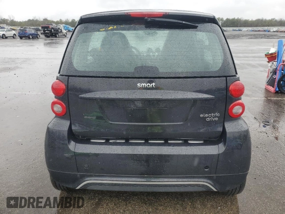 2013 Smart fortwo Passion with VIN WMEEJ9AA8DK721418, listed as a Copart auction lot 50788885 with 44,964 mi miles and Non repairable. Bid and sale history available at DreamBid. Image 6.