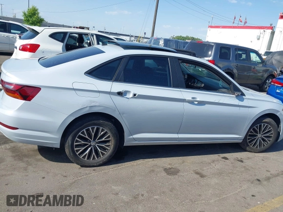 2019 Volkswagen Jetta S with VIN 3VWC57BU7KM075394, listed as a IAAI auction lot 42441537 with 113,263 mi miles and . Bid and sale history available at DreamBid. Image 12.