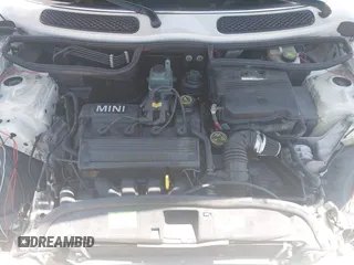 2006 MINI Hardtop с VIN WMWRC33586TK71206, выставлен на аукционе IAAI как лот 42687287 с пробегом 138 086 миль миль и . История ставок и продаж доступна на DreamBid. Изображение 10.