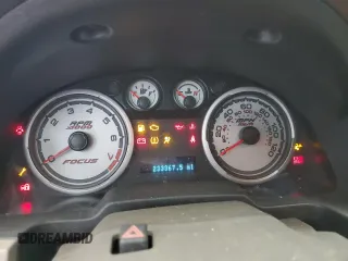 2009 Ford Focus SE with VIN 1FAHP35N39W235044, listed as a Copart auction lot 52953995 with 233,367 mi miles and Salvage Title. Bid and sale history available at carsss.com. Image 9.