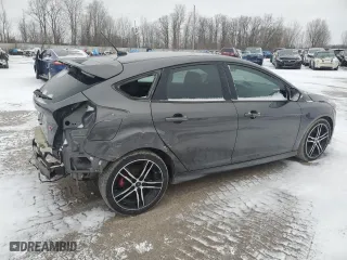 2015 Ford Focus ST with VIN 1FADP3L97FL340400, listed as a Copart auction lot 47073055 with 171,496 mi miles and Clean Title. Bid and sale history available at carsss.com. Image 3.