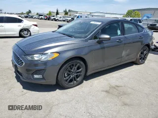 2020 Ford Fusion SE with VIN 3FA6P0HDXLR189828, listed as a Copart auction lot 57689075 with 96,236 mi miles and Salvage title. Bid and sale history available at DreamBid. Image 1.