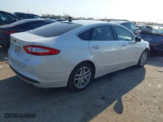 2014 Ford Fusion SE with VIN 3FA6P0HD9ER389408, listed as a IAAI auction lot 41700627 with 123,424 mi miles. Bid and sale history available at carsss.com. Image 4.