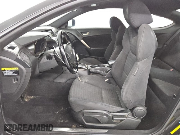 2013 Hyundai Genesis Coupe 2.0T z VIN KMHHT6KD1DU081937, wystawiony jako Copart lot #61016905 z przebiegiem 99 943 mil mil oraz Szkoda całkowita • Salvage title. Historia ofert i sprzedaży dostępna na DreamBid. Obrazek 7.