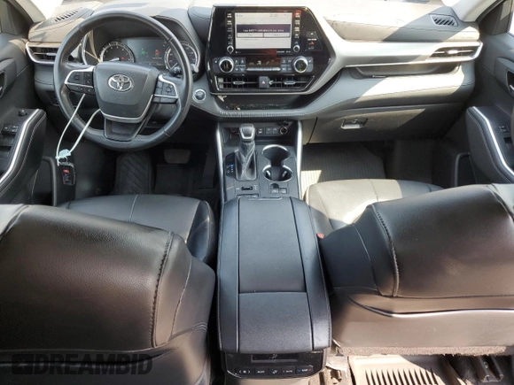 2022 Toyota Highlander XLE with VIN 5TDGZRBH6NS567328, listed as a Copart auction lot 66147185 with 205,654 mi miles and Clean title. Bid and sale history available at DreamBid. Image 8.