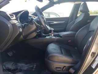 2022 Infiniti QX50 LUXE with VIN 3PCAJ5BB4NF118817, listed as a Copart auction lot 69225994 with 31,924 mi miles and Salvage Title. Bid and sale history available at carsss.com. Image 7.