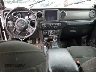 2022 Jeep Gladiator Sport S with VIN 1C6HJTAG3NL108851, listed as a Copart auction lot 38134614 with 17,017 mi miles and Salvage title. Bid and sale history available at DreamBid. Image 8.