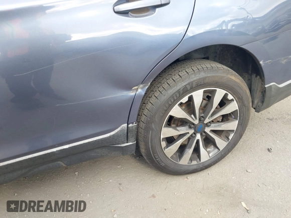 2015 Subaru Outback Limited z VIN 4S4BSANC3F3289132, wystawiony jako IAAI lot #42255892 z przebiegiem 137 989 mil mil oraz . Historia ofert i sprzedaży dostępna na DreamBid. Obrazek 17.