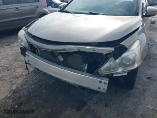 2015 Nissan Altima 2.5 S with VIN 1N4AL3AP6FC116745, listed as a IAAI auction lot 41575189 with 184,088 mi miles. Bid and sale history available at carsss.com. Image 6.