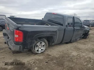 2013 Chevrolet Silverado 1500 LTZ with VIN 1GCRKTE72DZ240354, listed as a Copart auction lot 89379305 with 227,896 mi miles and Salvage Title. Bid and sale history available at DreamBid. Image 3.