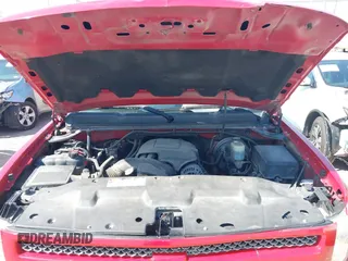 2011 Chevrolet Silverado 1500 LT with VIN 3GCPCSE00BG281371, listed as a IAAI auction lot 41993885 with 174,880 mi miles and . Bid and sale history available at DreamBid. Image 10.