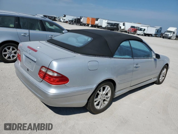 2002 Mercedes-Benz CLK 320/430 with VIN WDBLK70G22T095514, listed as a Copart auction lot 75862504 with Not Provided miles and Salvage Title. Bid and sale history available at DreamBid. Image 3.