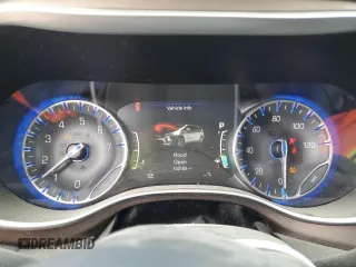2017 Chrysler Pacifica Touring L Plus с VIN 2C4RC1EG4HR665687, выставлен на аукционе Copart как лот 53917575 с пробегом 133 184 миль миль и Списание • Salvage title. История ставок и продаж доступна на DreamBid. Изображение 9.