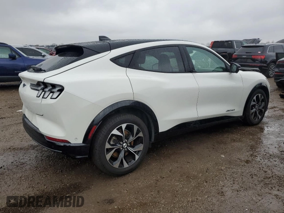 2022 Ford Mustang Mach-E Premium с VIN 3FMTK3R72NMA03426, выставлен на аукционе Copart как лот 86403874 с пробегом 25 891 миль миль и Списание • Salvage title. История ставок и продаж доступна на DreamBid. Изображение 3.