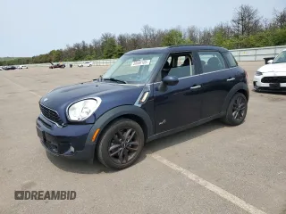 2013 MINI Countryman S ALL4 z VIN WMWZC5C53DWP31623, wystawiony jako Copart lot #59536105 z przebiegiem 54 019 mil mil oraz Szkoda całkowita • Salvage title. Historia ofert i sprzedaży dostępna na DreamBid. Obrazek 1.