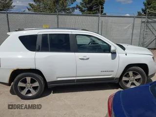 2017 Jeep Compass High Altitude with VIN 1C4NJDEB4HD176025, listed as a IAAI auction lot 42129709 with 135,812 mi miles. Bid and sale history available at carsss.com. Image 13.