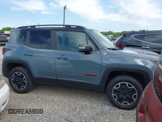 2016 Jeep Renegade Trailhawk with VIN ZACCJBCT8GPC52062, listed as a IAAI auction lot 42040795 with 139,805 mi miles and . Bid and sale history available at carsss.com. Image 13.