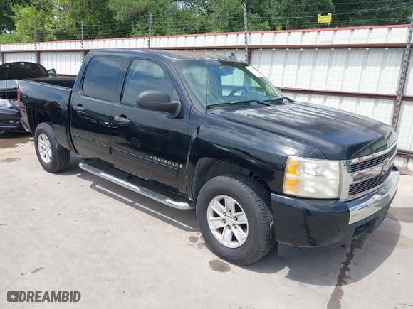 2007 Chevrolet Silverado 1500 LT w/1LT with VIN 2GCEC13C471510651, listed as a IAAI auction lot 42013351 with 144,185 mi miles. Bid and sale history available at carsss.com. Image 1.