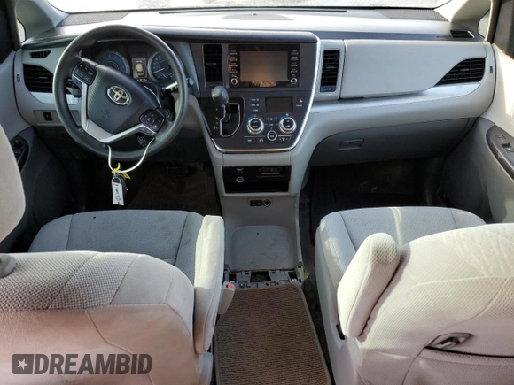 2018 Toyota Sienna L with VIN 5TDZZ3DCXJS931025, listed as a Copart auction lot 49206645 with 141,125 mi miles and Clean Title. Bid and sale history available at DreamBid. Image 8.