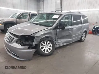 2013 Chrysler Town & Country Touring with VIN 2C4RC1BG9DR714736, listed as a IAAI auction lot 41824364 with 156,486 mi miles. Bid and sale history available at carsss.com. Image 18.