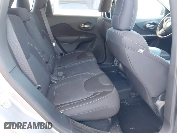 2015 Jeep Cherokee Latitude with VIN 1C4PJLCB1FW770806, listed as a IAAI auction lot 41887226 with 71,268 mi miles and . Bid and sale history available at DreamBid. Image 8.