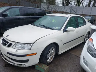 2007 Saab 9-3 z VIN YS3FD49Y571016237, wystawiony jako IAAI lot #42163480 z przebiegiem 155 604 mil mil oraz . Historia ofert i sprzedaży dostępna na DreamBid. Obrazek 2.