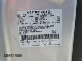 2009 Ford F-150 XL с VIN 1FTRF14W39KB25375, выставлен на аукционе Copart как лот 53756625 с пробегом 213 321 миль миль и Чистый • Clean title. История ставок и продаж доступна на DreamBid. Изображение 12.