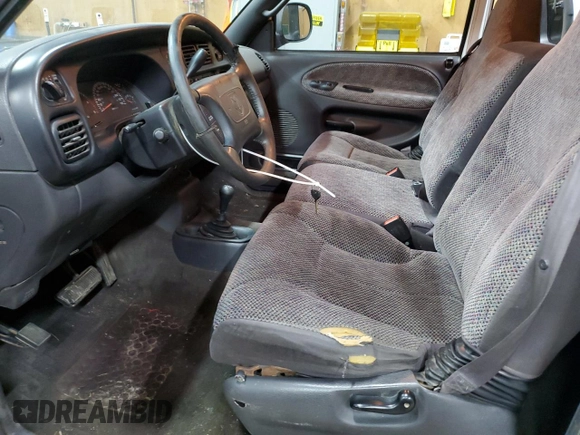1999 Dodge 2500 with VIN 3B7KF23Z5XG126714, listed as a Copart auction lot 61977325 with 198,740 mi miles and Clean title. Bid and sale history available at DreamBid. Image 7.