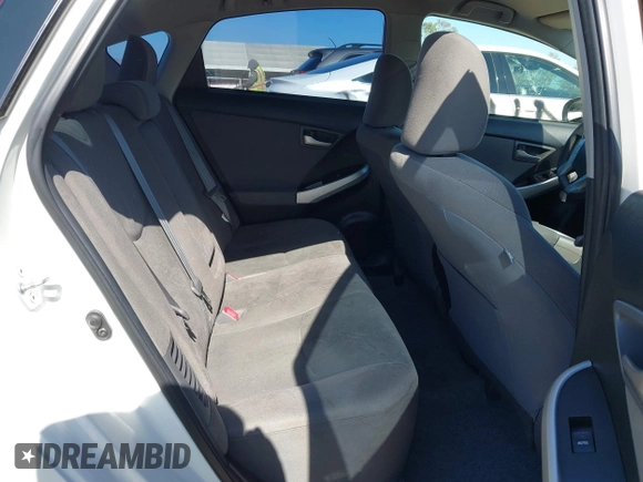 2015 Toyota Prius Four with VIN JTDKN3DU4F1977363, listed as a IAAI auction lot 42283570 with 185,992 mi miles and . Bid and sale history available at DreamBid. Image 8.