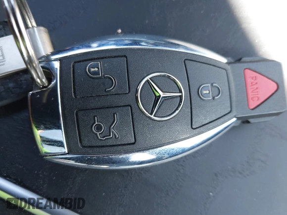 2019 Mercedes-Benz GLC with VIN WDC0G4KBXKF549538, listed as a IAAI auction lot 41878364 with 37,436 mi miles. Bid and sale history available at carsss.com. Image 11.