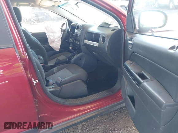 2015 Jeep Compass Sport with VIN 1C4NJCBA8FD413229, listed as a IAAI auction lot 41873161 with 72,976 mi miles. Bid and sale history available at carsss.com. Image 5.