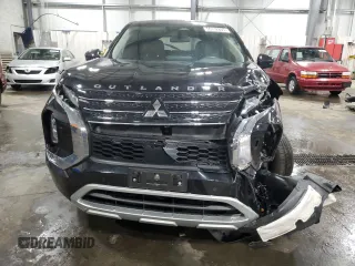 2022 Mitsubishi Outlander SE with VIN JA4J4UA8XNZ086077, listed as a Copart auction lot 55112805 with 39,859 mi miles and Salvage title. Bid and sale history available at DreamBid. Image 5.