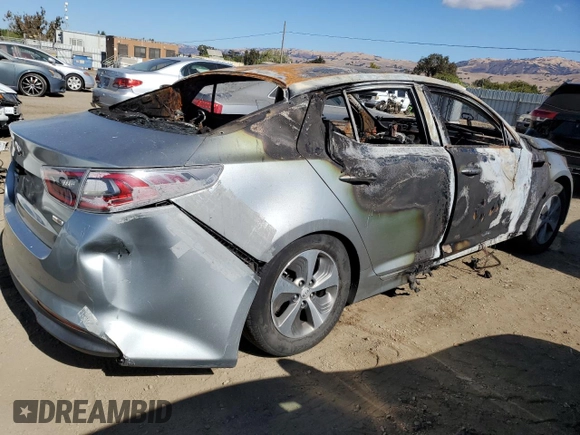 2014 Kia Optima LX with VIN KNAGM4AD1E5066527, listed as a Copart auction lot 76499204 with Not Provided miles and Non Repairable. Bid and sale history available at DreamBid. Image 3.