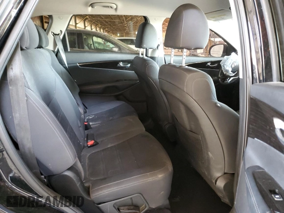 2019 Kia Sorento S with VIN 5XYPG4A57KG608395, listed as a Copart auction lot 46914535 with 90,682 mi miles and Salvage Title. Bid and sale history available at carsss.com. Image 11.