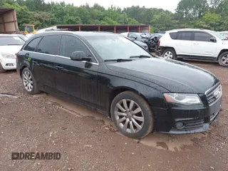 2009 Audi A4 z VIN WAUGF78K69A190404, wystawiony jako IAAI lot #42506004 z przebiegiem 196 317 mil mil oraz . Historia ofert i sprzedaży dostępna na DreamBid. Obrazek 1.