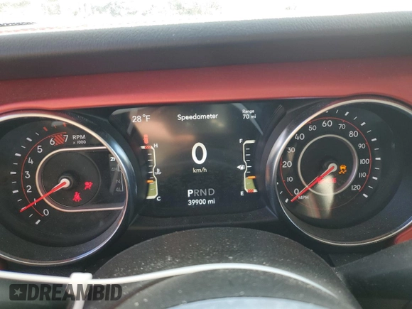 2022 Jeep Wrangler Unlimited Rubicon z VIN 1C4HJXFN1NW134502, wystawiony jako Copart lot #84514584 z przebiegiem 39 900 mil mil oraz Szkoda całkowita • Salvage title. Historia ofert i sprzedaży dostępna na DreamBid. Obrazek 9.