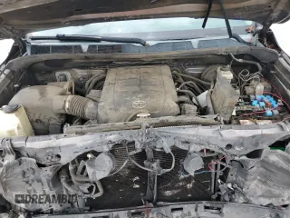 2014 Toyota Tundra 4WD Truck SR5 with VIN 5TFDW5F14EX372260, listed as a Copart auction lot 70322274 with 193,551 mi miles and Salvage Title. Bid and sale history available at carsss.com. Image 11.