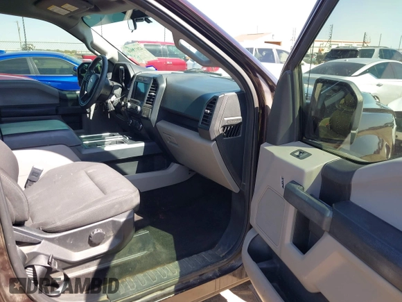 2018 Ford F-150 XL with VIN 1FTEW1EP1JKD98907, listed as a IAAI auction lot 42073506 with 72,184 mi miles. Bid and sale history available at carsss.com. Image 5.